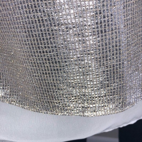 INC Layered Sleeveless Top Oversize XS Metallic Flowy Bust 18" White Champagne - Picture 4 of 7